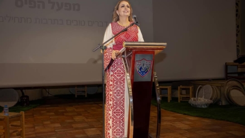 آه يا ولدي مسرحية مميزة لطلاب مدرسة الموهوبين الإقليمية في كفر قرع.jpg